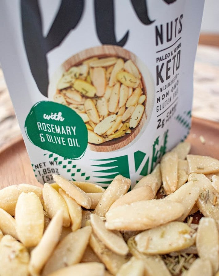Non-GMO Pili Nuts Close Up Pili Hunters With Rosemary & Olive Oil