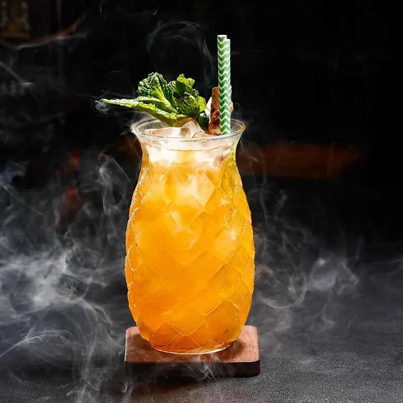 Stylish Barware Pineapple Shaped Cocktail Glass